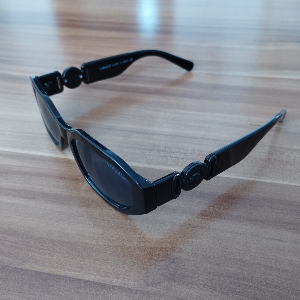 Suncane Naocale Versace Luksuzne Made In Italy VE4361
