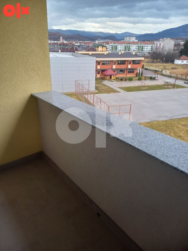 Iznajmljivanje stana Lukavica 12