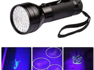 Ultra violetna lampa 51 dioda uv crna