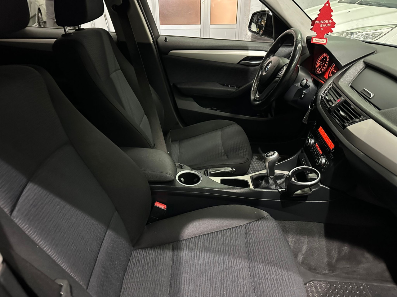 BMW X1 XDRIVE, 2.0d ,2013 GODINA,ALU FELGE