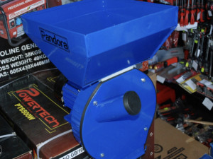 Mlin za zito secer jabuku prekrupnjac 3,5kw