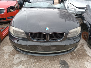 BMW 1 2009 2.0D-Dijelovi limarije i mehanike