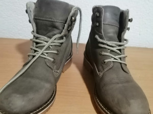 Tamaris zenske cizme original broj 41