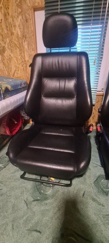 Profilisana sjedista opel astra g bertone recaro