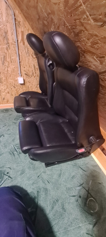 Profilisana sjedista opel astra g bertone recaro