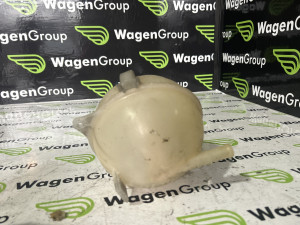 Boca vode Volkswagen Polo 9N (fotografija 2)