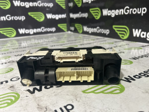 Prekidac klime Volkswagen Polo 9N (fotografija 2)
