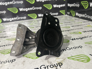 Nosac motora Volkswagen Polo 9N