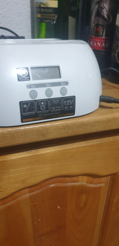 Lampa za sušenje noktiju