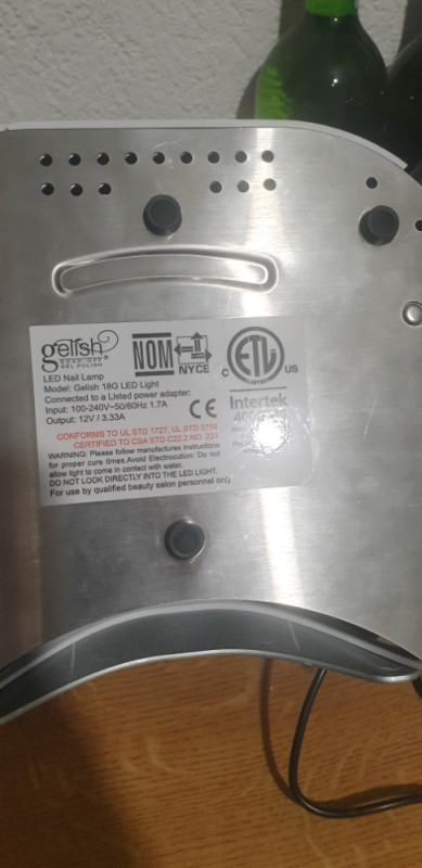 Lampa za sušenje noktiju