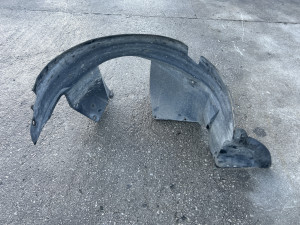 Blatobran pvc unutrasnji desni Citroën Berlingo (fotografija 2)