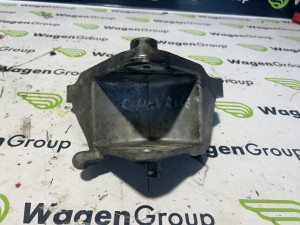 Nosac nosaca motora Chevrolet Cruze 2013 (fotografija 3)