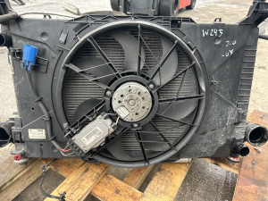 Ventilator hladnjaka Mercedes W245 (fotografija 1)