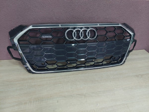 Audi A5 maska 2020/2021/2022/2023 top stanje