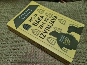 Moja baka vam se izvinjava - Fredrik Bakman