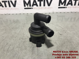 POMOĆNA pumpa vode Audi A5 2,0 TDI 2014 5N0965561A
