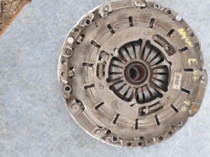 SET KVAČILA BMW E87 2.0