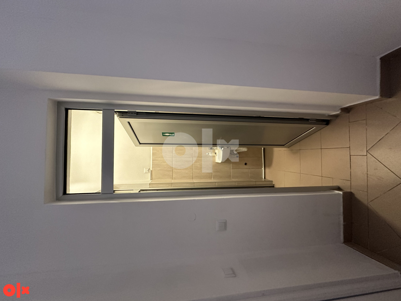 Poslovni prostor Brčko 90m2 preko puta Doma zdravlja 6