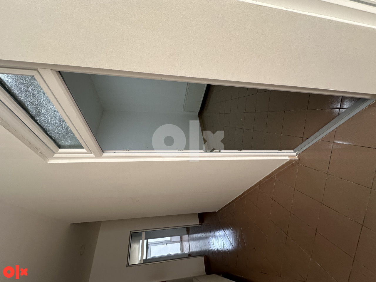 Poslovni prostor Brčko 90m2 preko puta Doma zdravlja 11