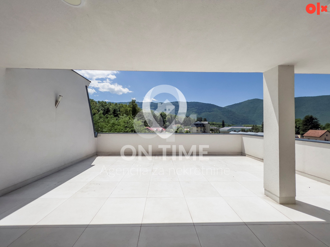 ON TIME prodaje: Luksuzna Vila, Sarajevo, Ilidža 24