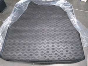 KADICA KADA PODMETAČ ZA GEPEK VW ARTEON 17-  20-