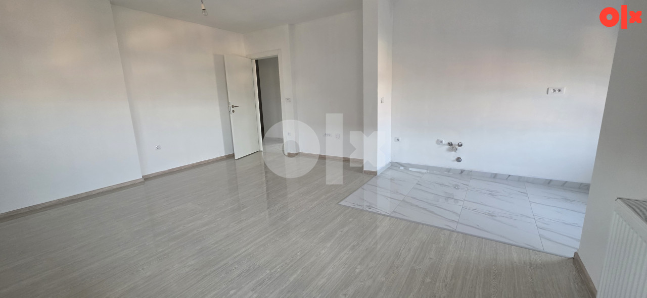 PRODAJE SE NOV STAN 65m2 i POSLOVNI PROSTOR u Bijeljini 140m2