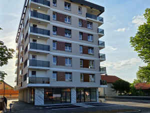 PRODAJE SE NOV STAN 65m2 i POSLOVNI PROSTOR u Bijeljini 140m2 photo 2