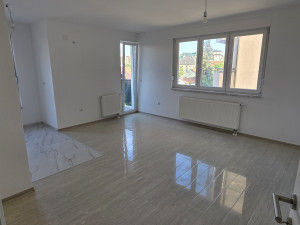 PRODAJE SE NOV STAN 65m2 i POSLOVNI PROSTOR u Bijeljini 140m2 photo 3