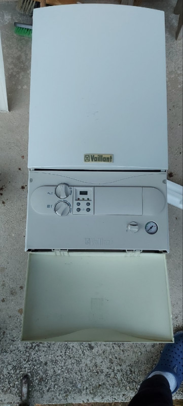 Vaillant dimnjacni bojler 24kW