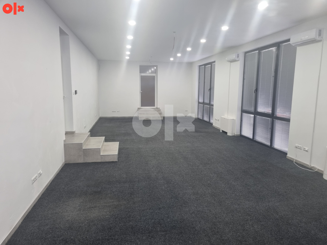 Poslovni prostor Bihać 200m2 3