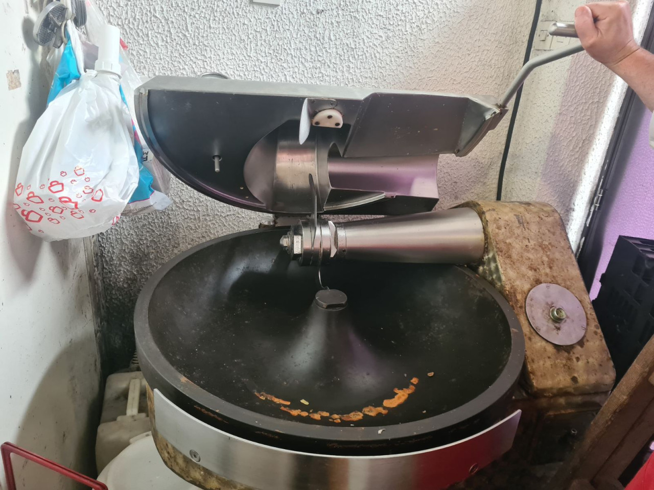 Kuter mašina za sjećenje i mljevenje mesa
