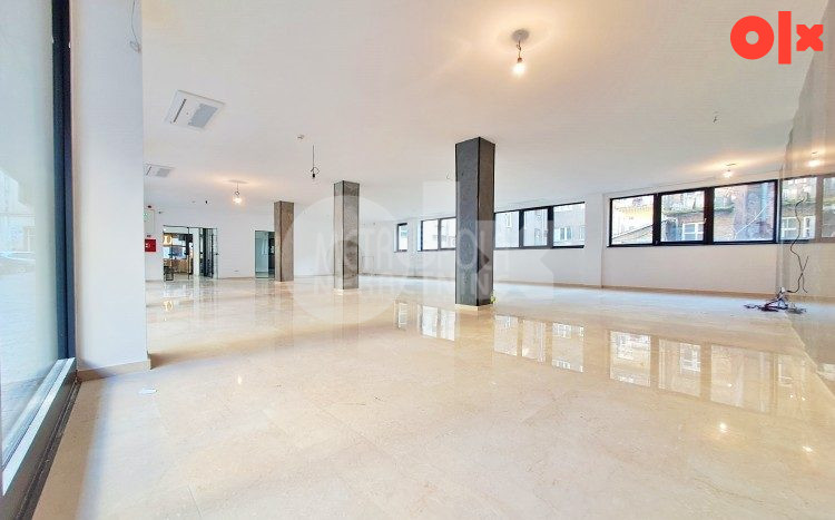 Poslovni prostor u prizemlju kod Katedrale, Centar 3
