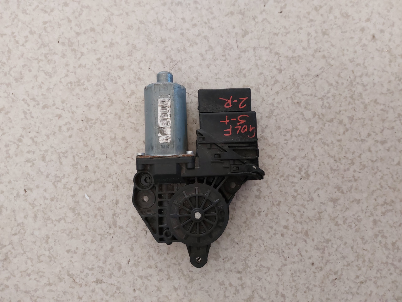 VW Golf 5 Plus Motor Podizaca Stakla 993 425-100
