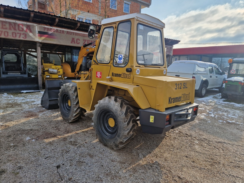 Utovarivac Kramer Allrad