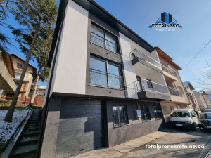 TOTAL PRO/ Kuća na tri etaže 300m2 / Nahorevo - Centar