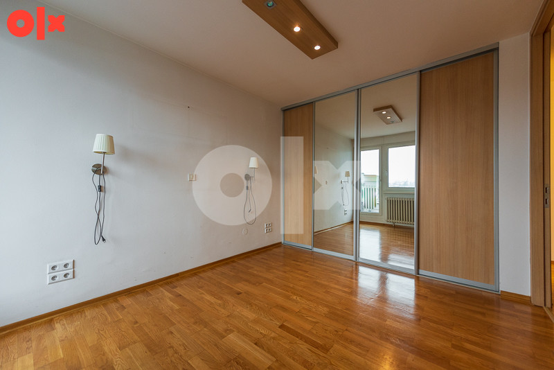 Renoviran Trosoban Stan - Sarajevo Centar - Ciglane 78m2 16