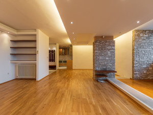 Renoviran Trosoban Stan - Sarajevo Centar - Ciglane 78m2 photo 4