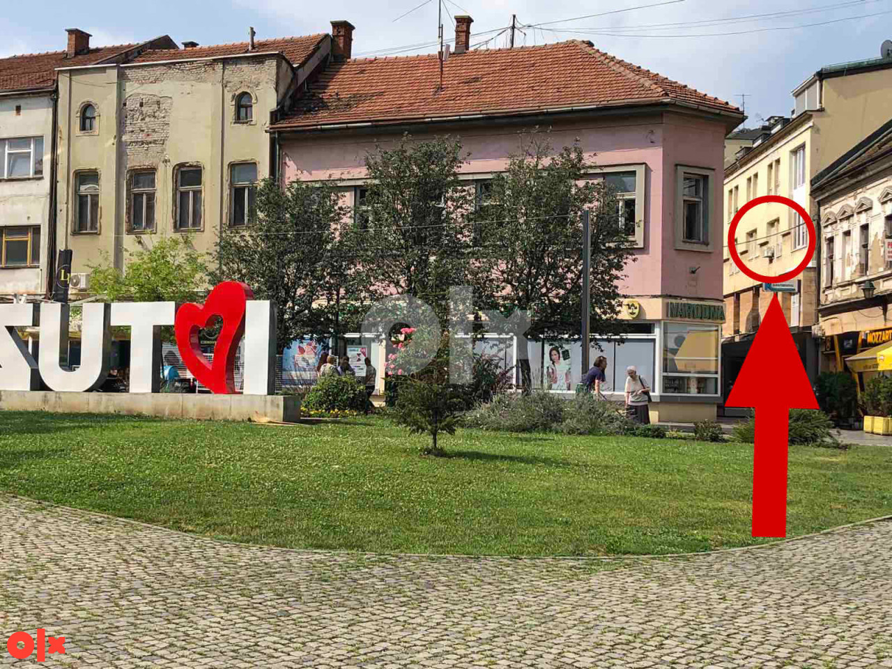 Stan na dan Korzo Tuzla 061164262 [PROCITATI OPIS]