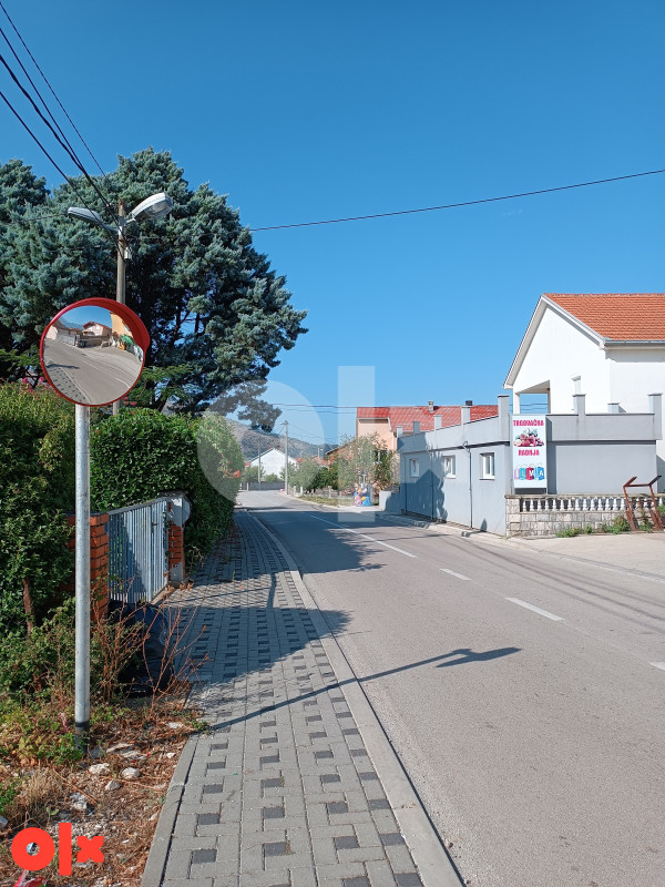 Prodaje se kuca sa 2,5 duluma zemljišta ,Vrapčići, Mostar 3