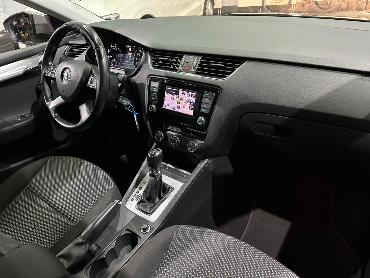ŠKODA OCTAVIA DSG 4X4 1.8 BENZIN, 2013 GOD.,NAVIGACIJA