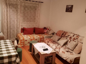 Stan Bijeljina 63m2 Kulina Bana 28 Kod MUPa  065 538 346