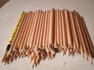 Obicne olovke 200 komada