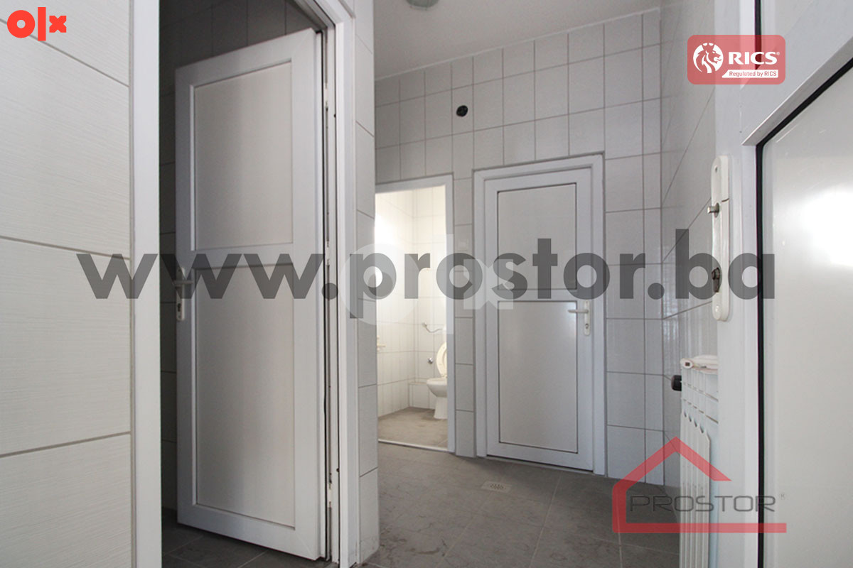 PROSTOR izdaje: Poslovni prostor, 1390m2, Ilidža 5