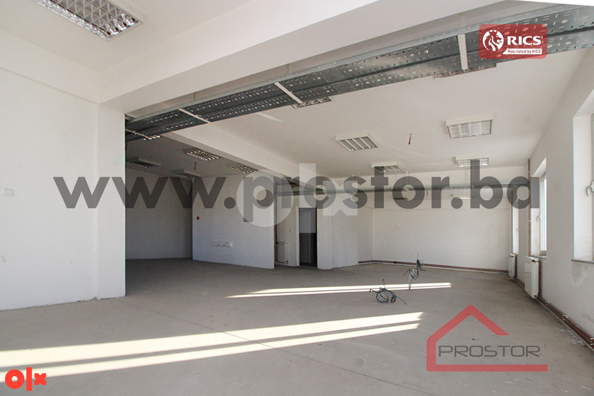 PROSTOR izdaje: Poslovni prostor, 1390m2, Ilidža 7