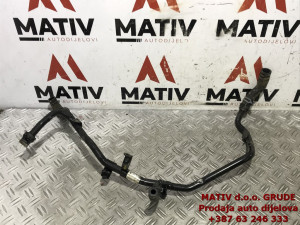 Crijevo VODE Audi A4 B9 8W 2,0 TDI 04L122157AB 2016