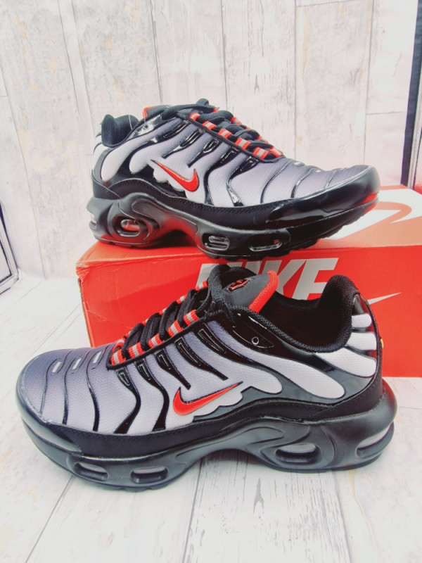 nike tn dracula 2021