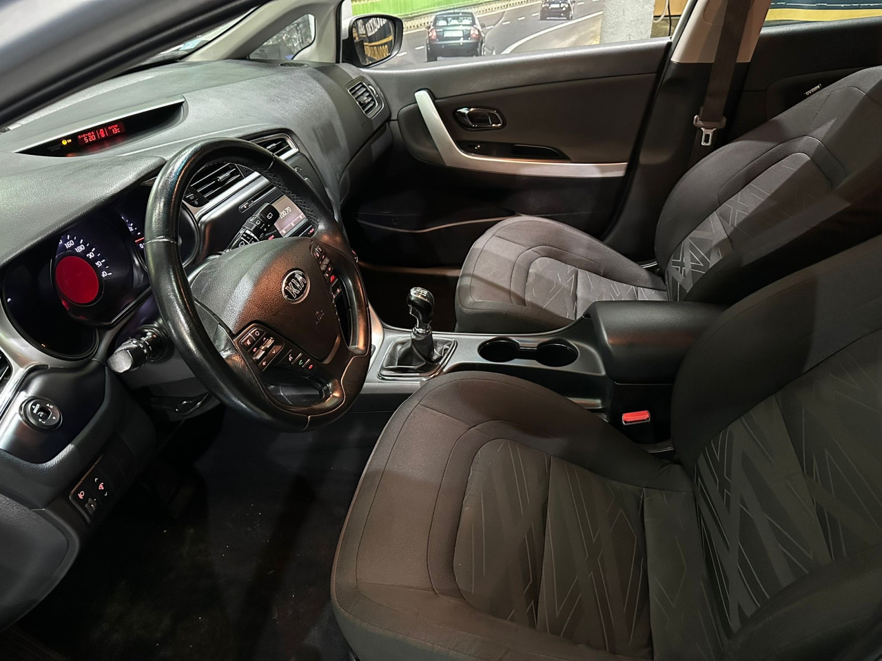 KIA CEED 1.4 DOHC, 2017 GOD,1 VLASNIK, REGISTROVANA