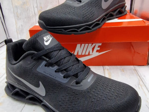 NIKE PATIKE