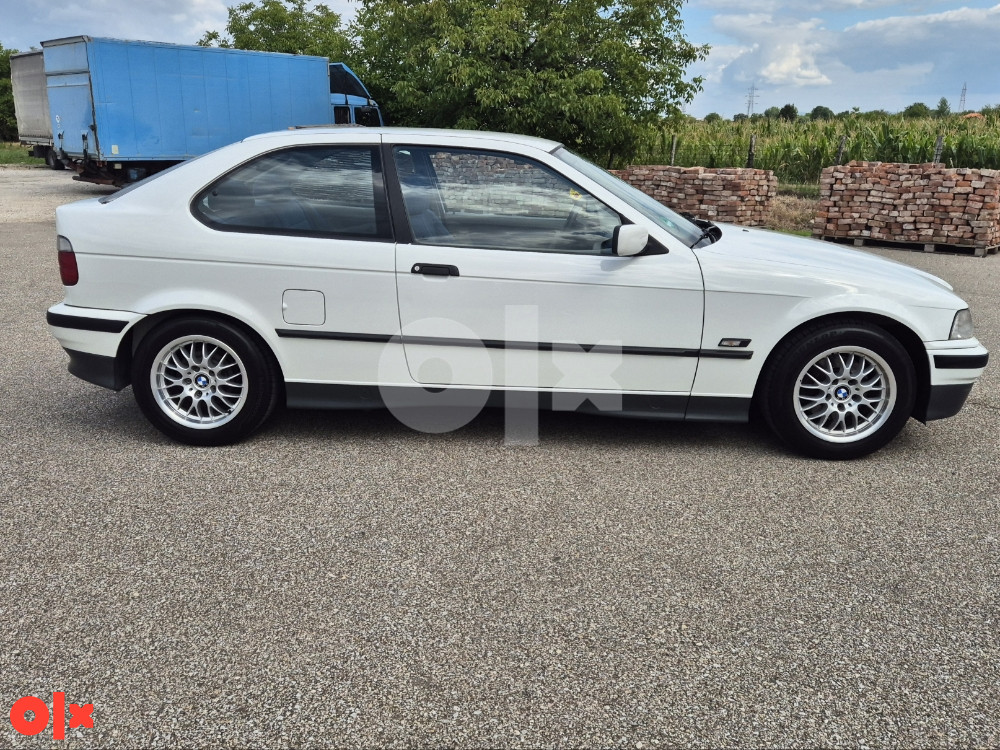BMW 316i compact