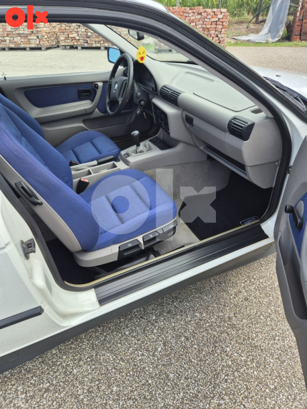 BMW 316i compact